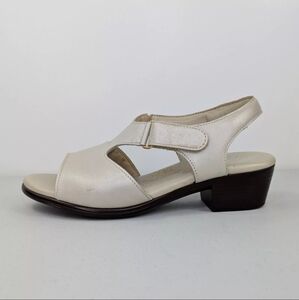 SAS Suntimer Slingback Sandals Womens Size 6.5 W Wide IvoryLeather Hook & Loop